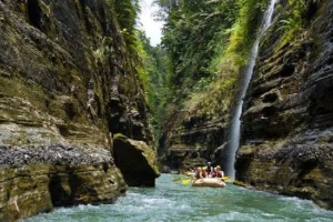 upper navua river rafting
